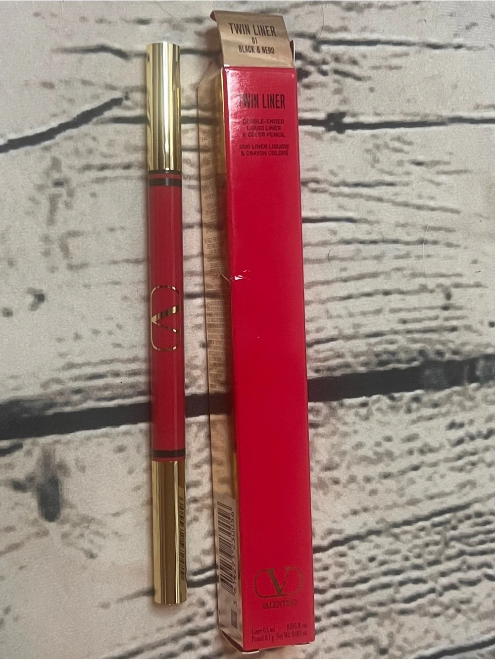 BNIB Twin Liner Valentino Black & Nero Liquid Eyeliner Pen
